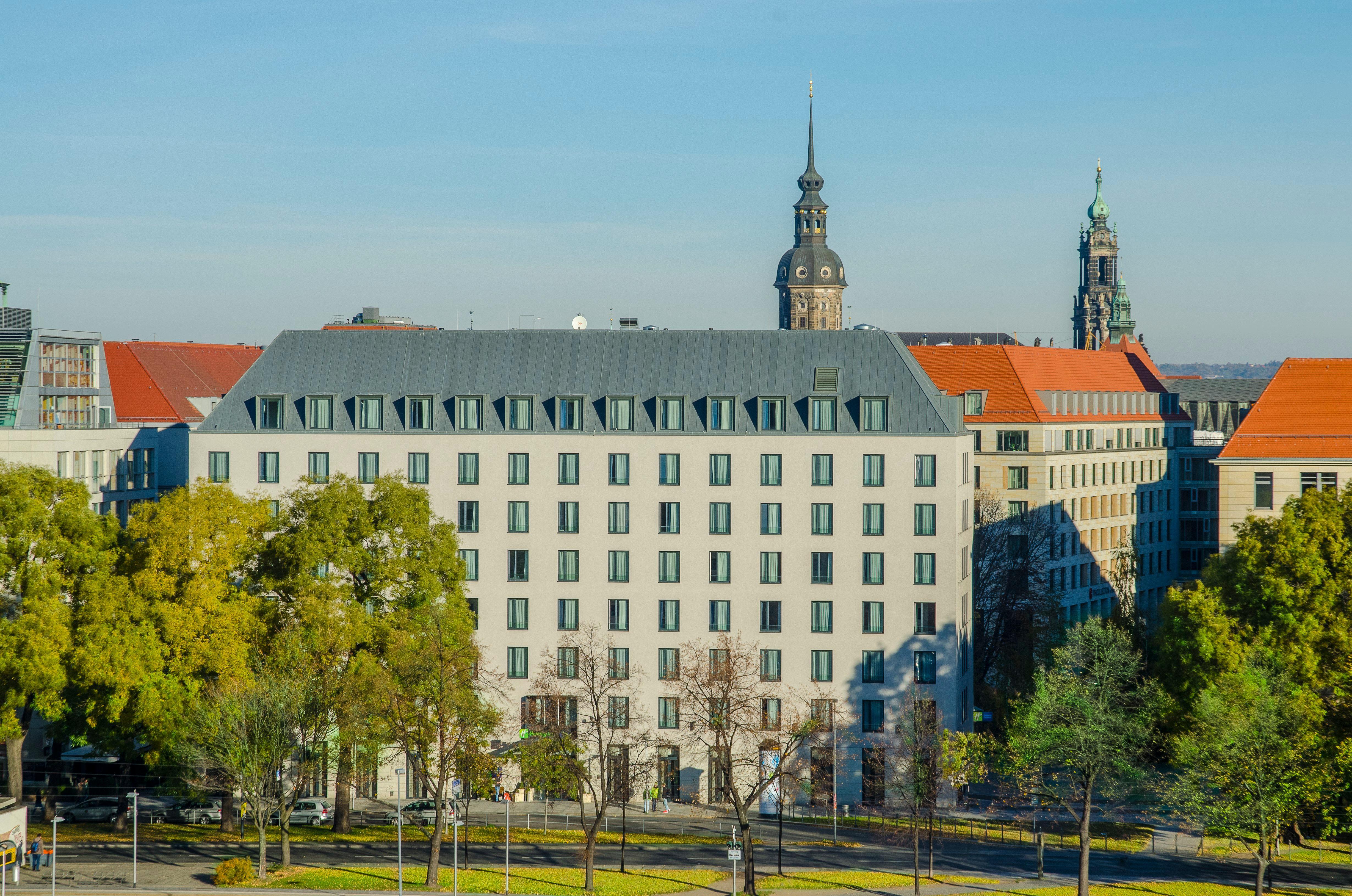 Holiday Inn Express Dresden City Centre Exterior photo